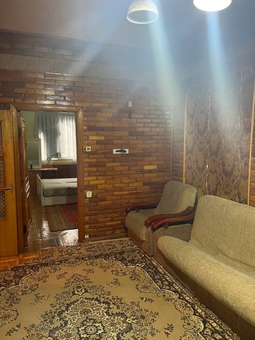 Сдается на Чиланзар 19 кв 2 ком квартира