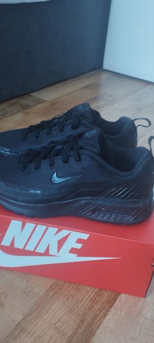 Маратонки Nike Air Max Bia