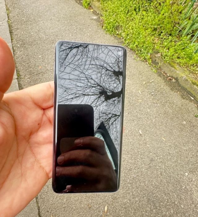 Samsung galaxy S10 ca nou fara defecte