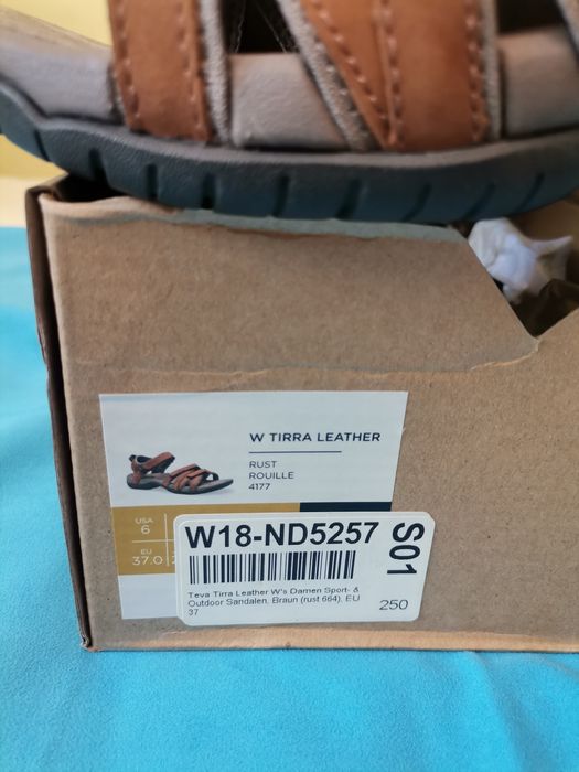 Sandale TEVA-mărime 37