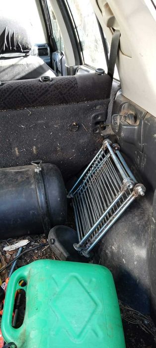 Сгъваема преносима скара на въглища