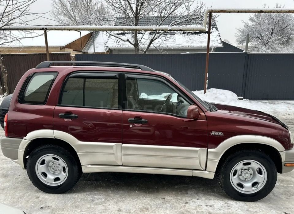 Suzuki grand vitara 2