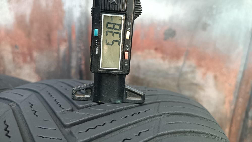 235/45/18 Hankook Дот 0324