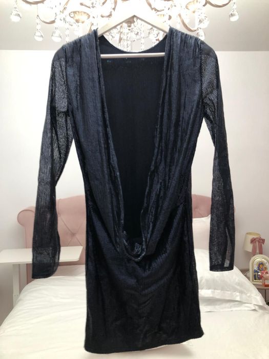 Vand rochie ocazie