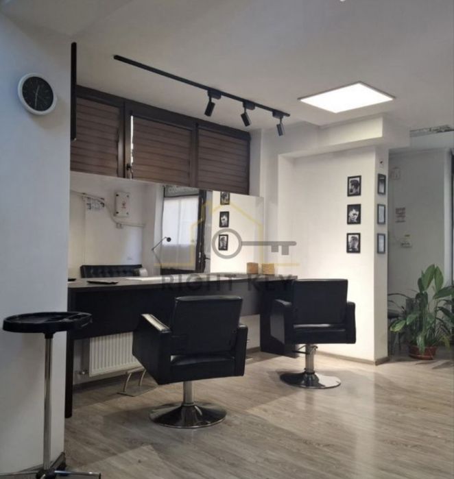 Inchiriere post salon