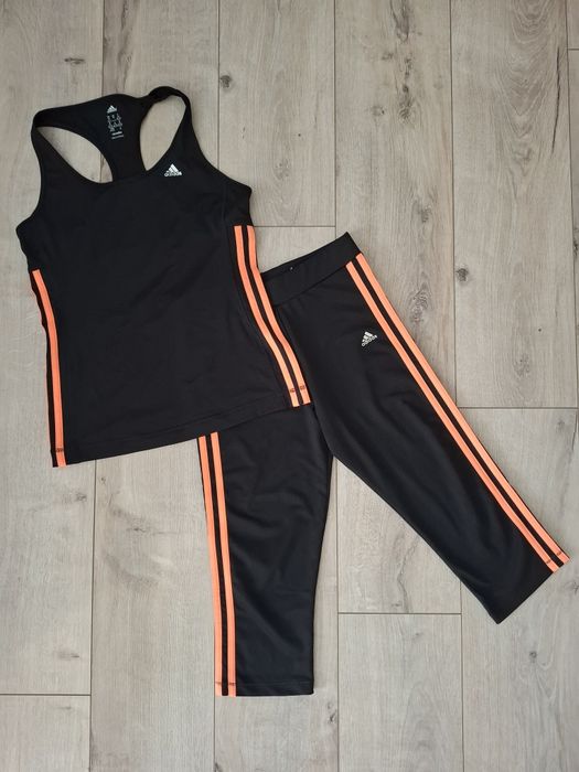Спортни дрехи Adidas, размер  XS