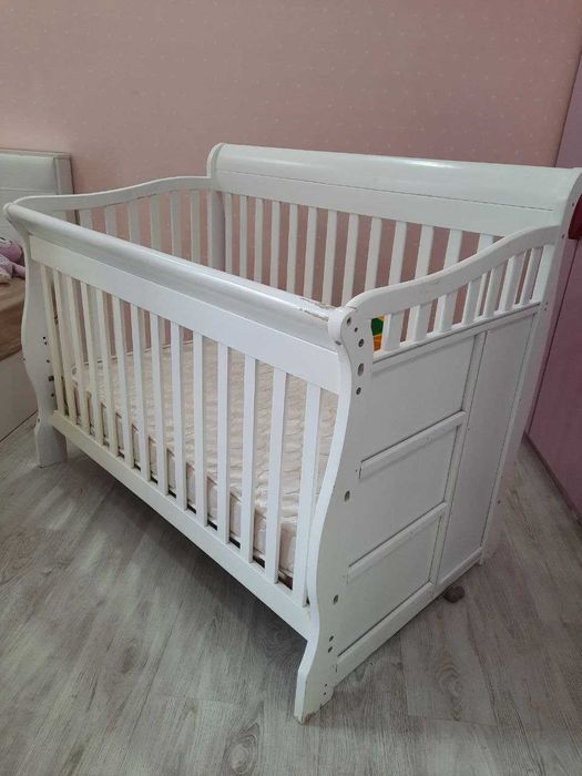 Детская кроватка-трансформер 2 в 1