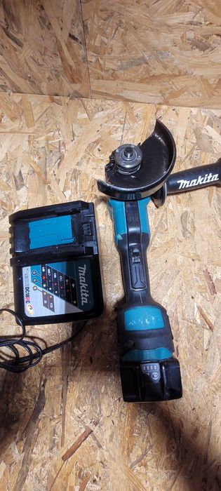 Flex makita dga 508