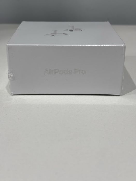 Продам Airpods pro