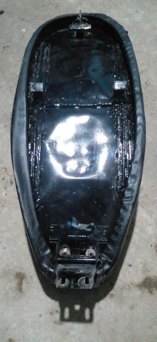 Сиденье на скутер