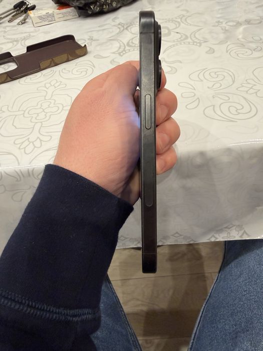 iPhone 15 Pro, 256 gb, e-Sim