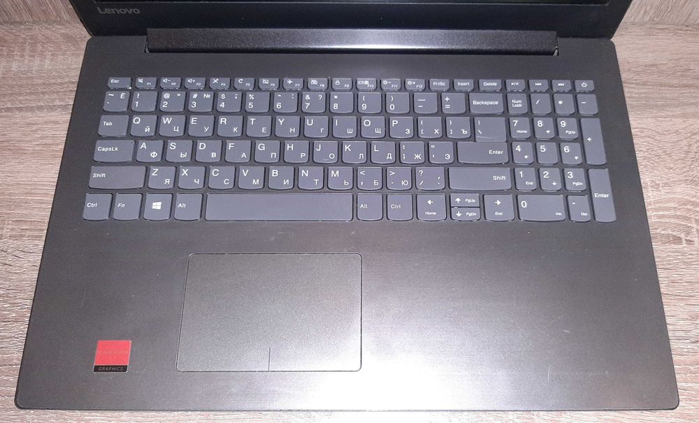 Ноутбук Lenovo 320-15IKB