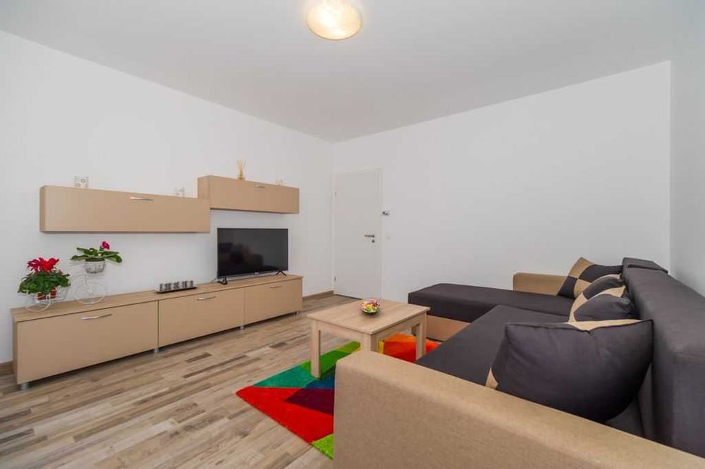 Apartament 2 camere regim hotelier Avantgarden3