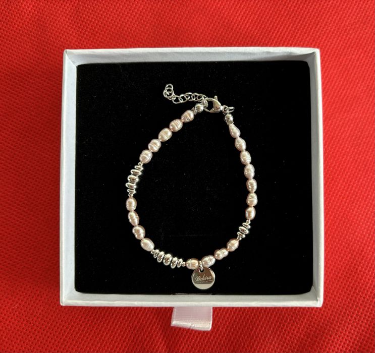 Дамски гривни с перли