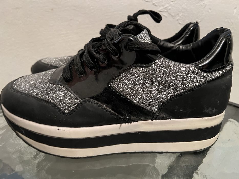 Дамски маратонки