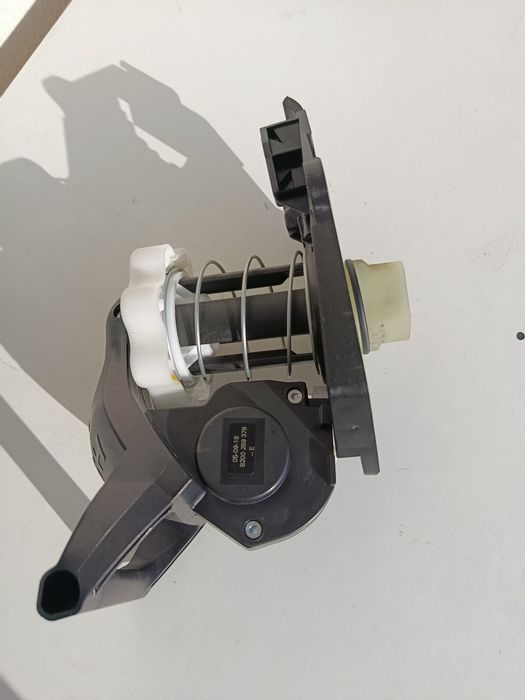 Mecanism ridicare roata rezerva clio 4