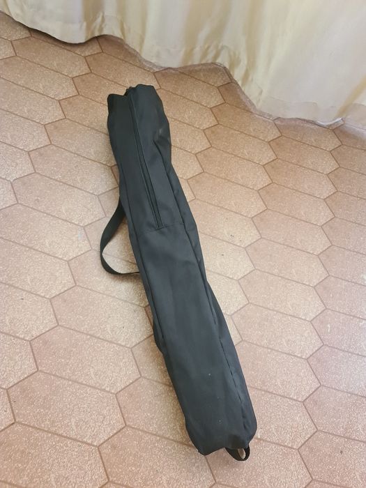 Продам Штатив Continent C1