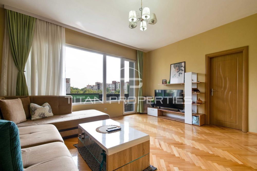 Продава се Тристаен апартамент в Пловдив, Кючук Париж - 84 кв.м за 1727 €/кв.м - Снимка #2