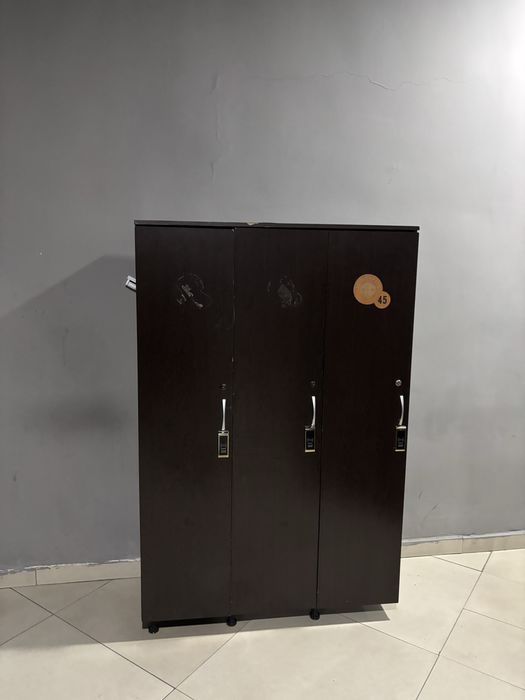 Продается шкафы