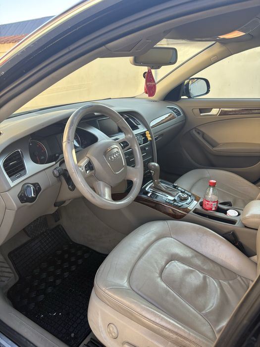 AUDI A4 2010 — imagine 5