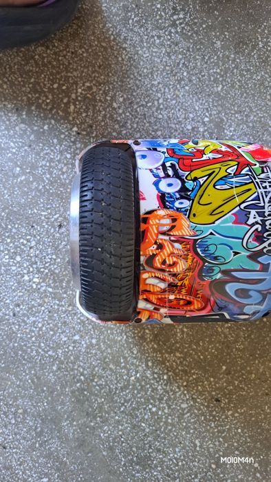 Vand hoverboard cu boxa bluetooth + incarcator original