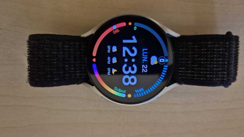 Smartwatch SAMSUNG Galaxy Watch,6 41mm, Wi-Fi, Android, Silver