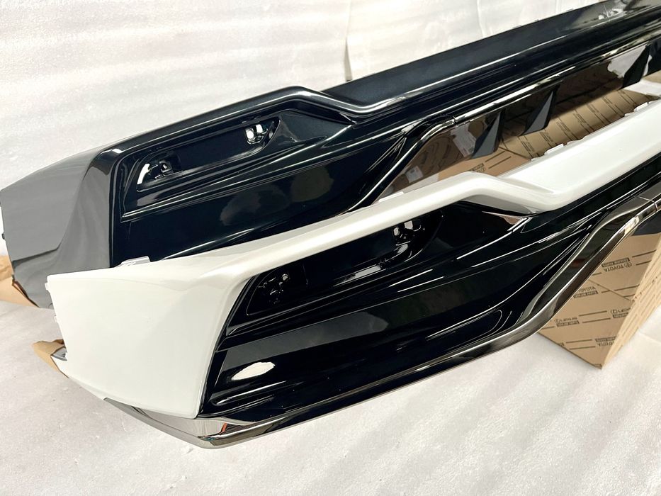 Задний диффузор бампера Camry 80 Камри 80