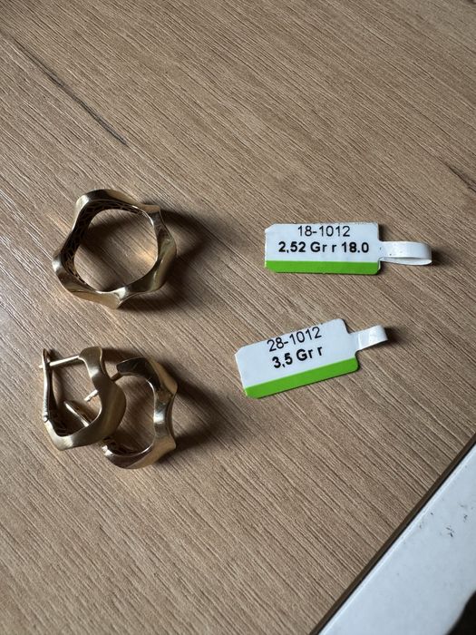 Продам золотой комплект