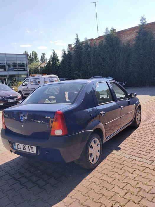 Dacia Logan Vând Dacia Logan 1.4 benzină 99000km,unic proprietar