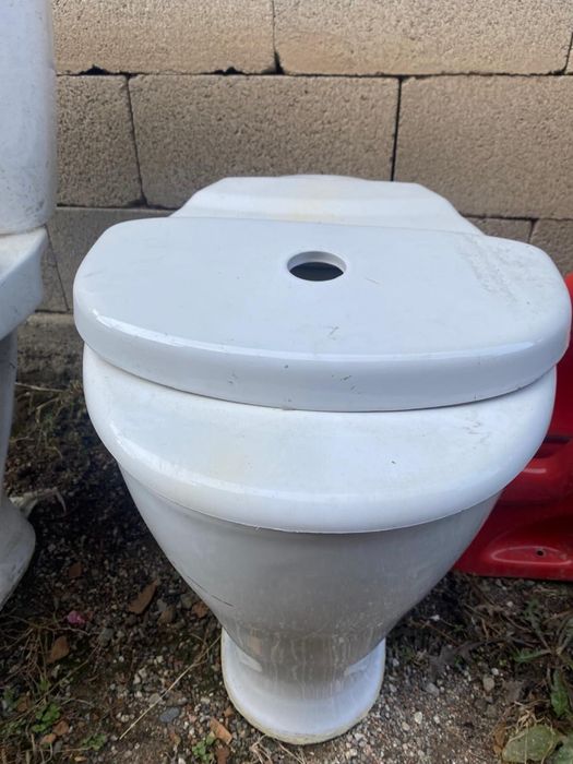 Унитаз бу продаю