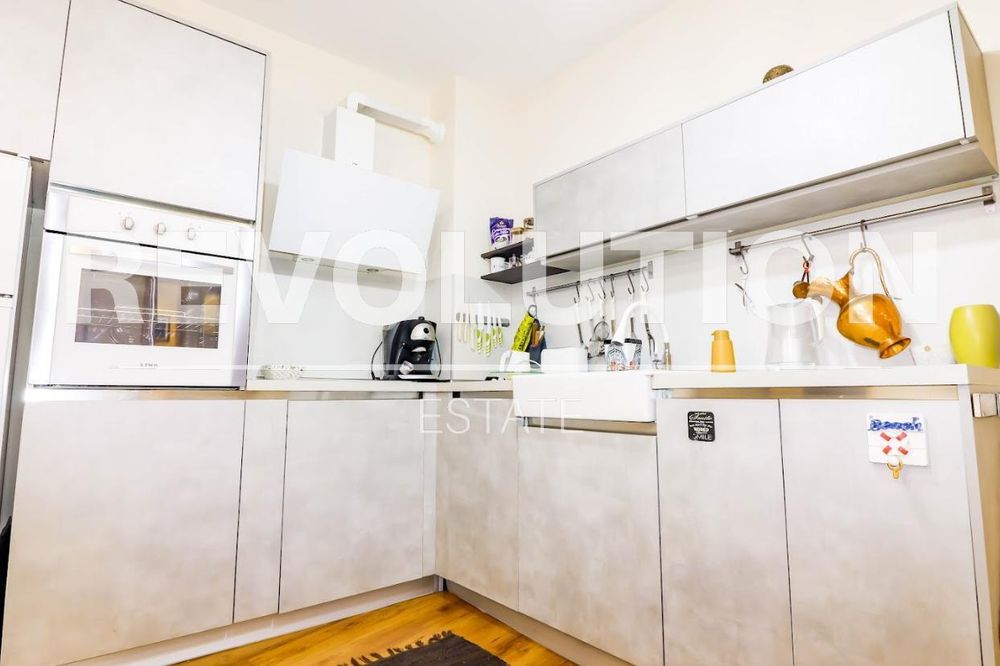 Двустаен апартамент  в гр.Варна, м-т Ален мак!