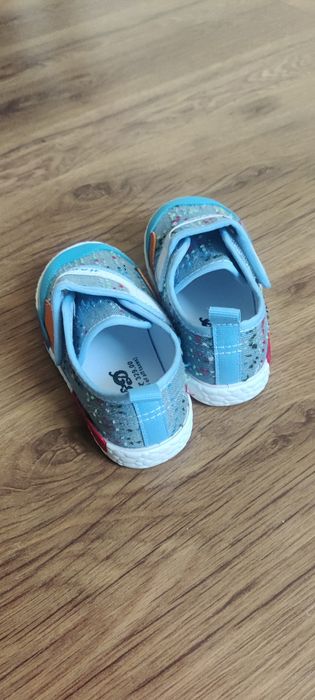 Обувь детская, ботинки 22-24 размер