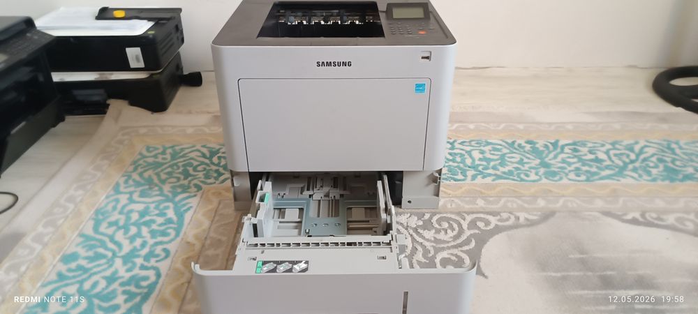 Продаётся принтер samsung proXpress