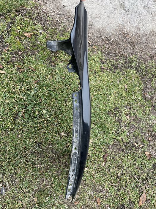 Крыло на камри 40