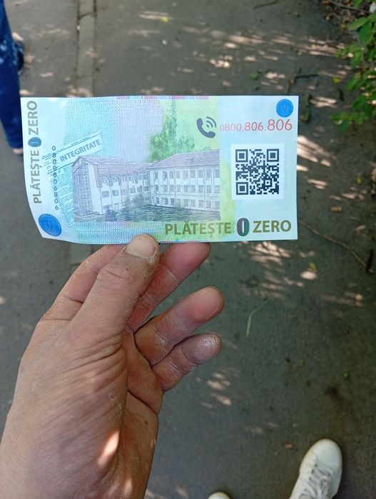 Vând o bagnota 0 lei corupție
