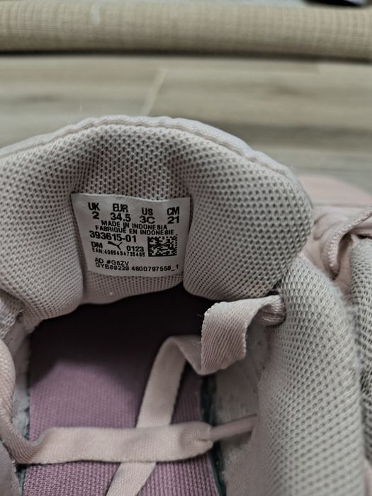 Adidași Puma  mărimea 34.5