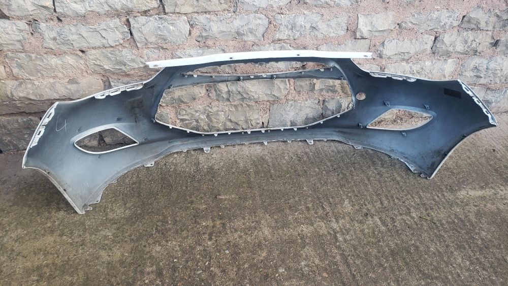 bronq/broni Hyundai i20  2010-14g.    (#436)