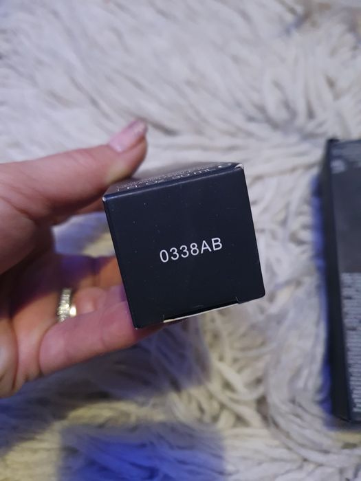 Фондьотен NARS оригинални