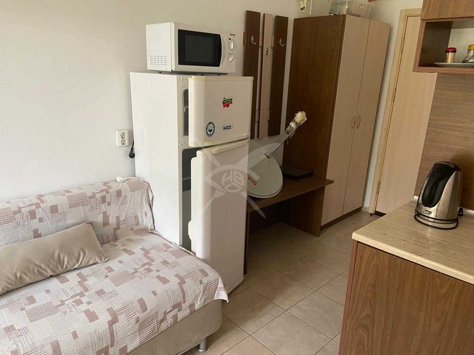 Продава се Едностаен апартамент в к.к. Слънчев бряг - 35 кв.м за 1100 €/кв.м - Снимка #1