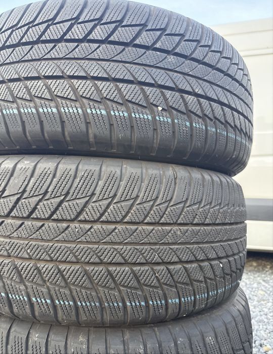 Anvelope de iarna 245/50 R19