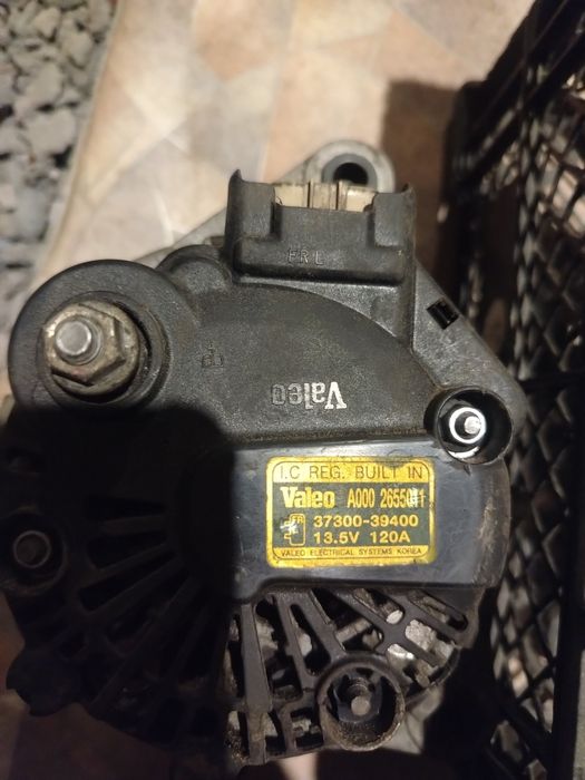 Генератор Киа Соренто 2003