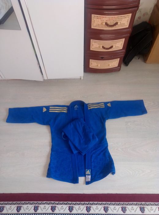 Кимано сатылады дзюдо киманосы