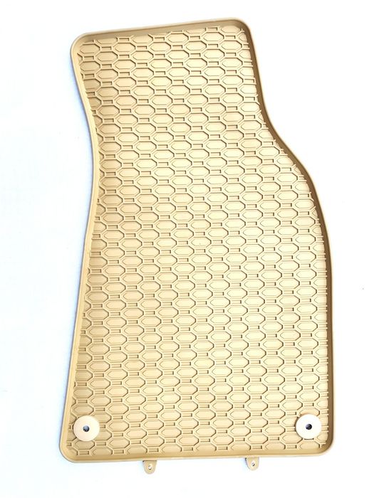 Covorașe cauciuc bej/crem pentru Audi A6C6 FL 2006-2012