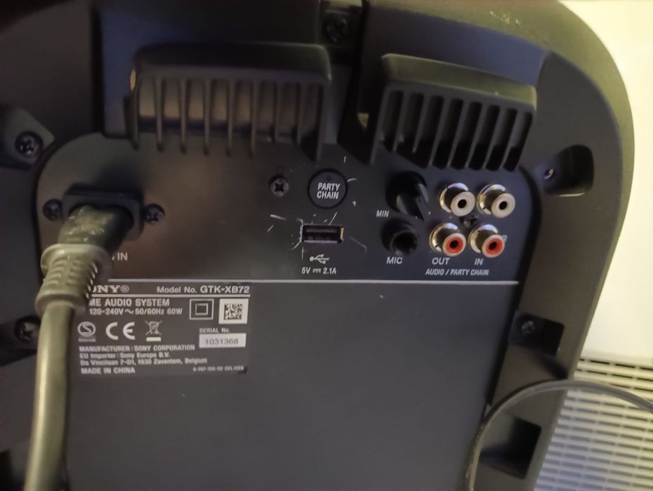 de vânzare 2 boxe sony