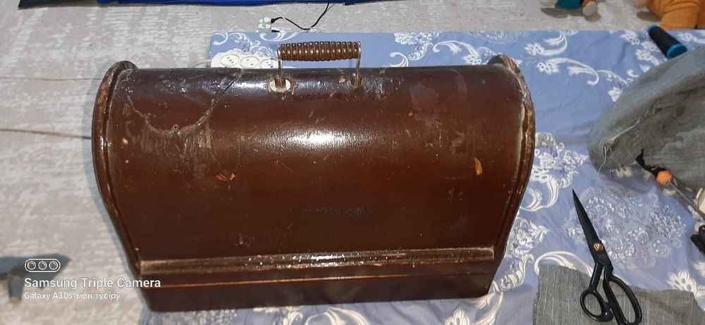 Госшвеймашина Швейная машинка