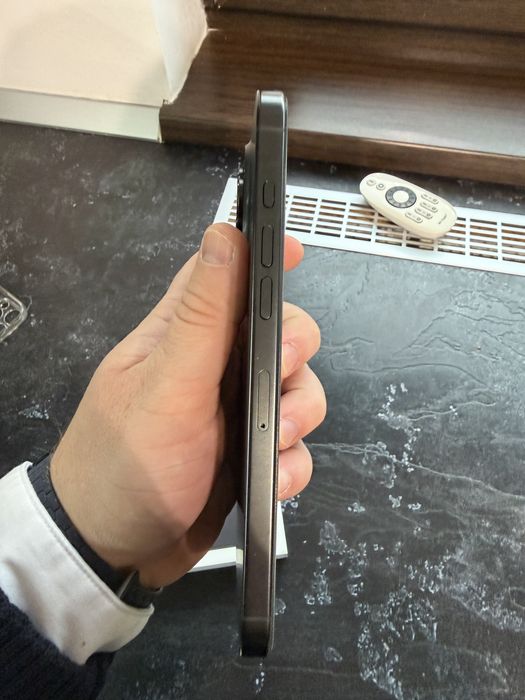 Iphone 16 pro max , 99% baterie , 256 gb, garantie aprilie 2027