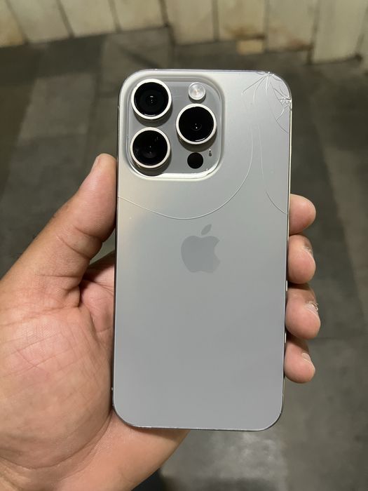 Iphone 15 pro 128GB natural