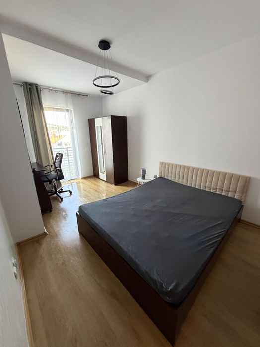 Apartament 3 camere în centru