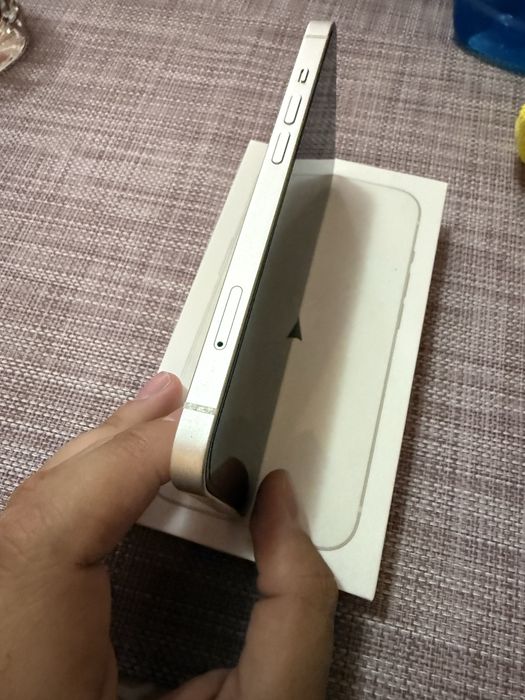 Iphone 13 128gb impecabil ca NOU starlight