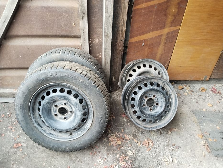 Диски с резиной Ауди 100